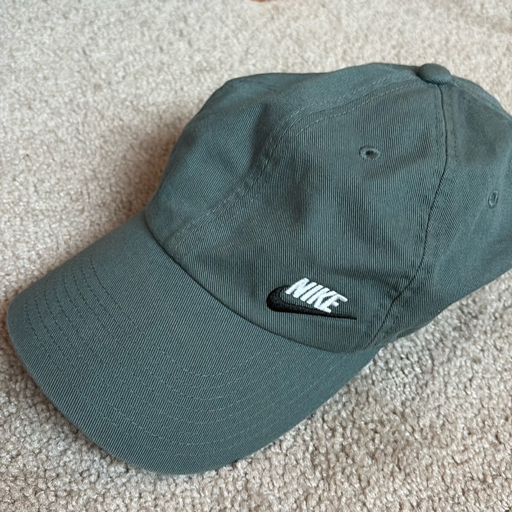 Nike hat
